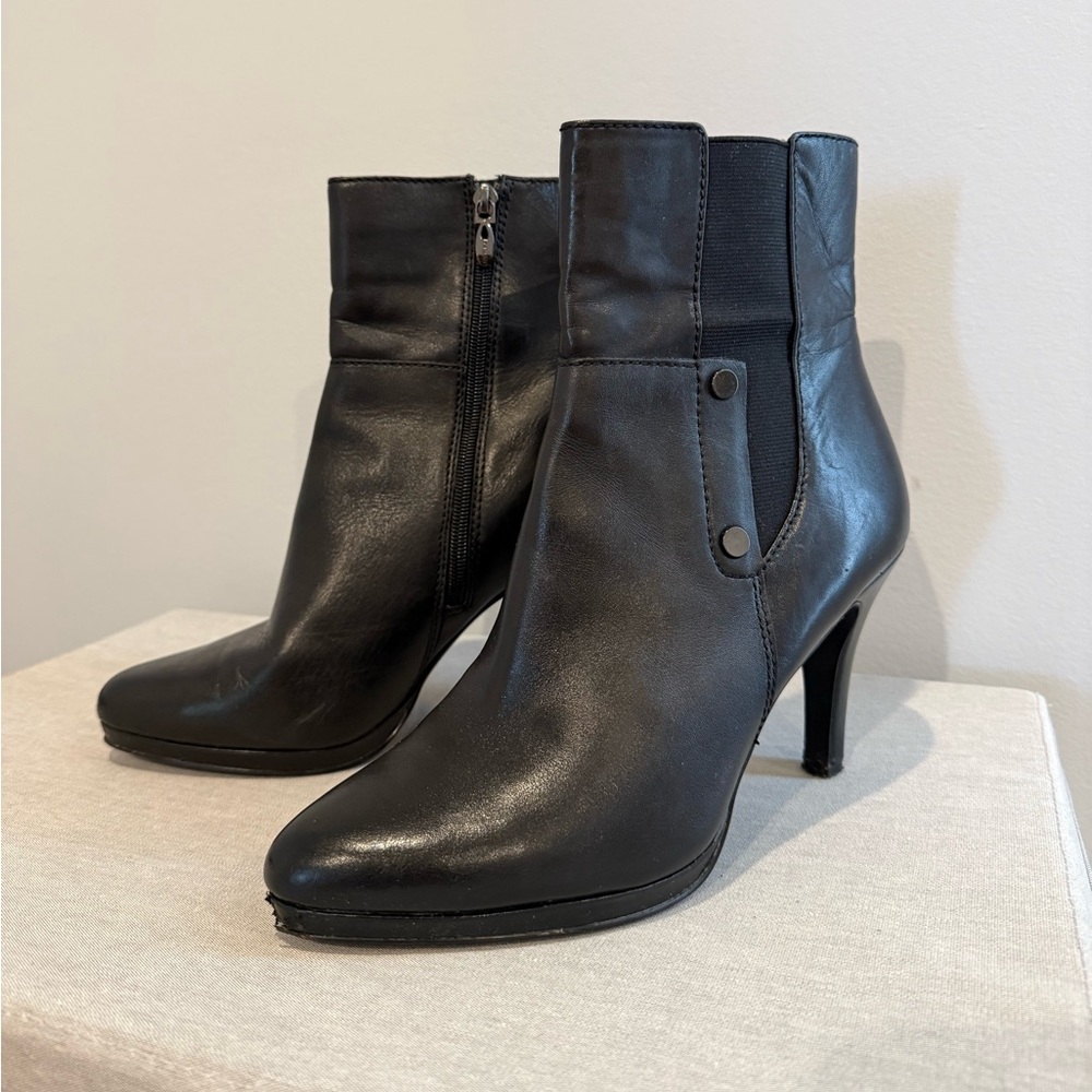 Vintage Tahari Leather Boots